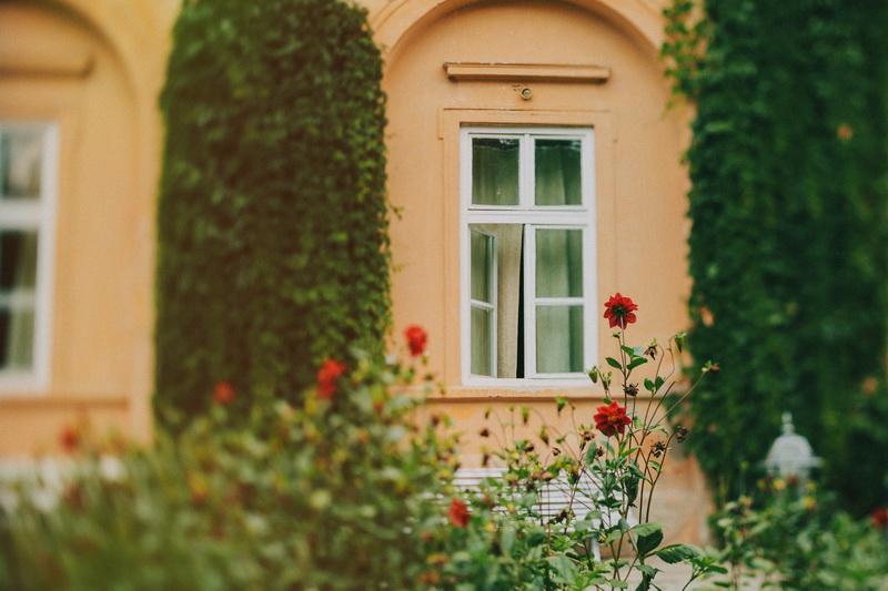 Fotografie Be Light Photography din galeria Alex & Cristina - Garden Wedding - Brukenthal Palace