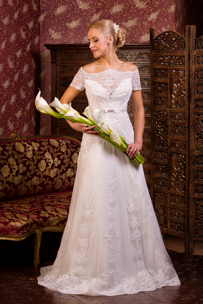 Fotografie Casa de Modă Celebre din galeria Colecţia Coquette Bride 2014