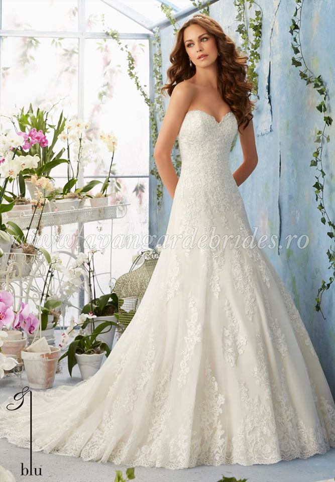 Fotografie Avangarde Brides din galeria Mori Lee